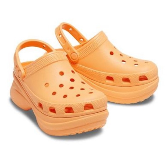 WOMEN'S CROCS CLASSIC BAE CLOG - Picture 3 of 6
